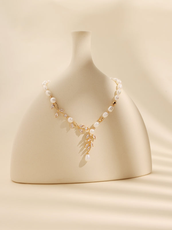 Natural Freshwater Minimalistic French Pearl Necklace