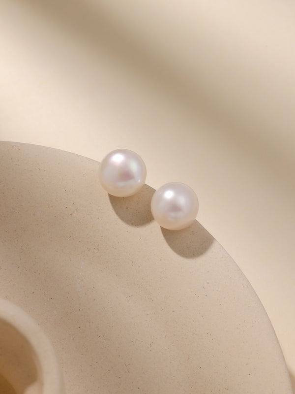 The Natural Freshwater Pearl with S925 Silvery Earrings